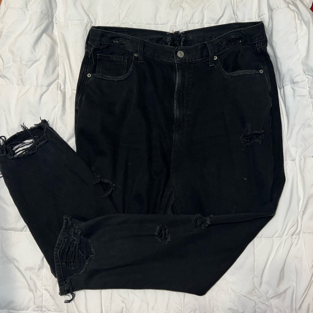Black American Eagle Distressed Jeans